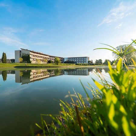 Hotel Mas Sola Санта-Кулома-да-Фарнес Екстер'єр фото