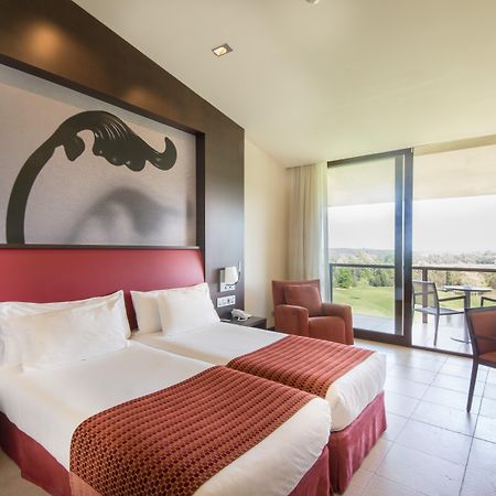 Hotel Mas Sola Санта-Кулома-да-Фарнес Екстер'єр фото