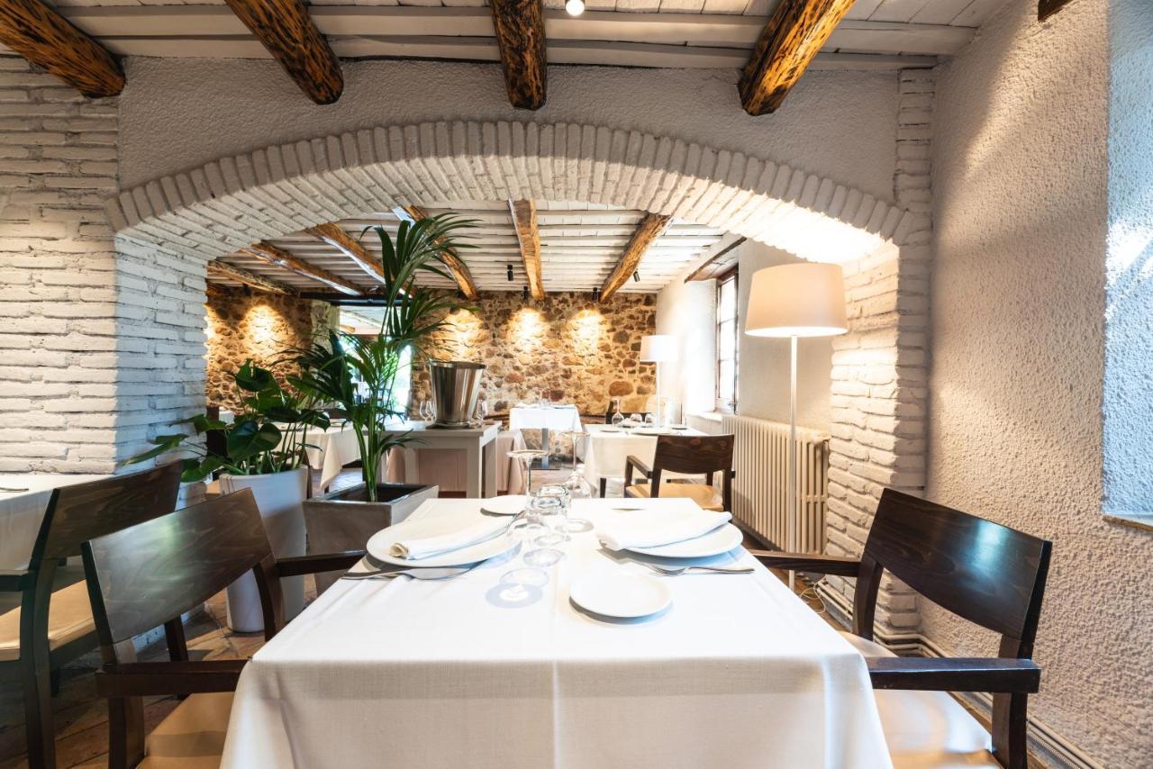 Hotel Mas Sola Санта-Кулома-да-Фарнес Екстер'єр фото