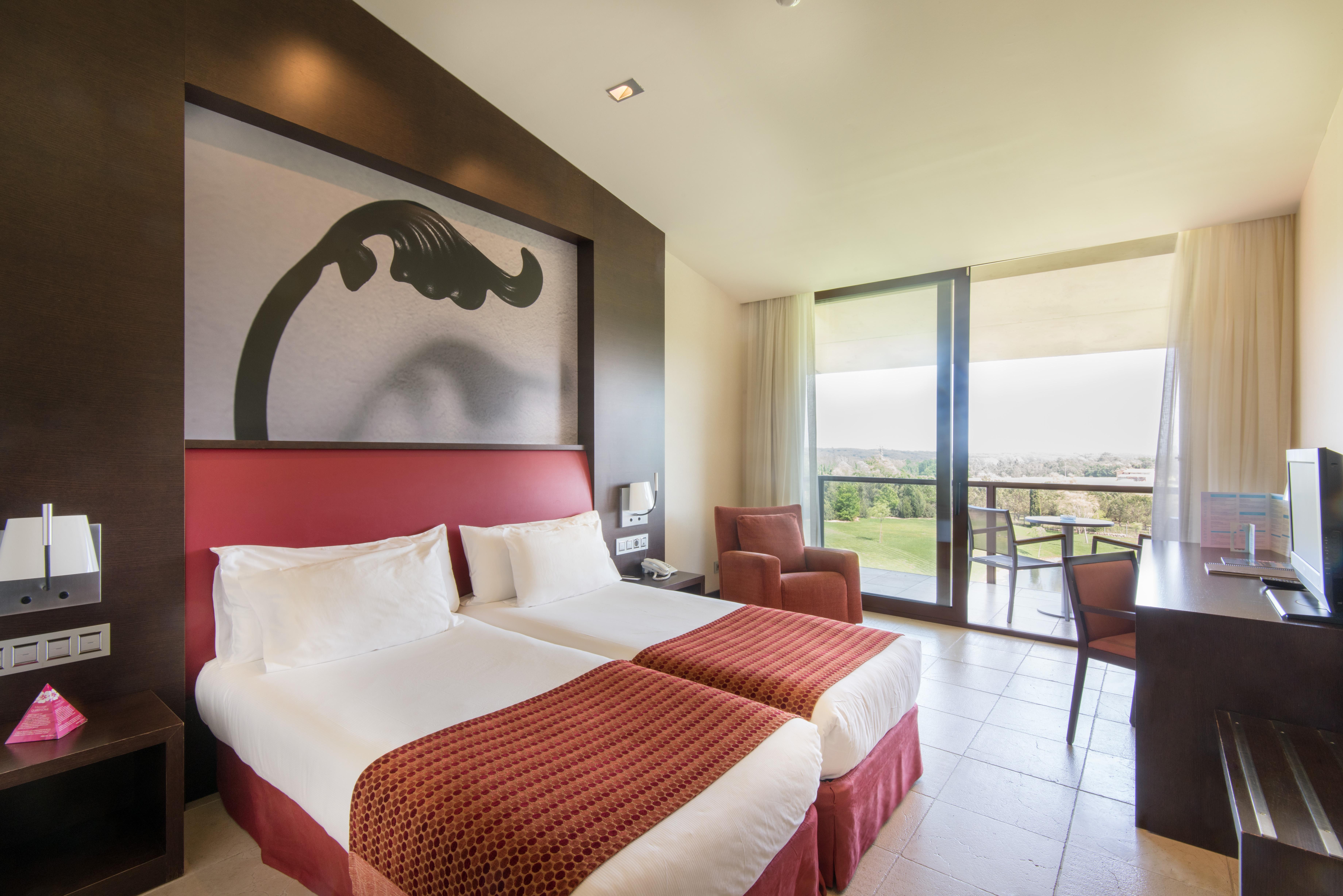 Hotel Mas Sola Санта-Кулома-да-Фарнес Екстер'єр фото