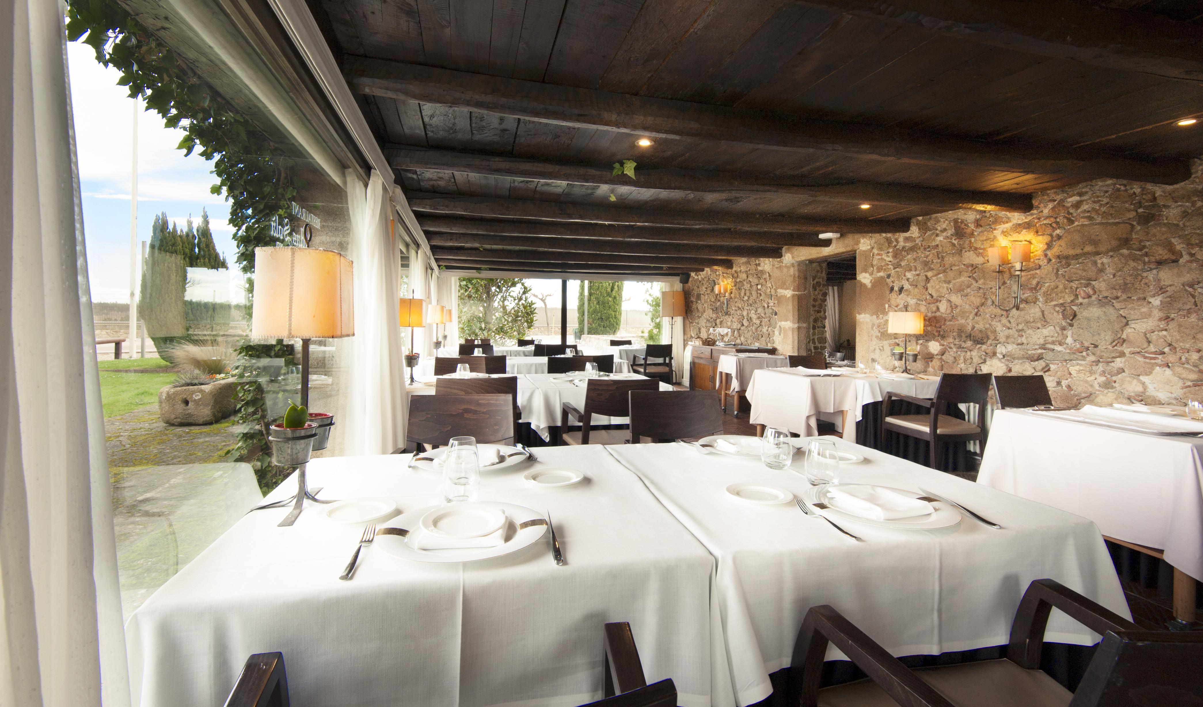 Hotel Mas Sola Санта-Кулома-да-Фарнес Екстер'єр фото